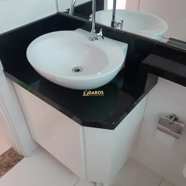 Apartamento com 2 quartos à venda, 54m2 em Weissópolis, Pinhais - PR - imagem 4 Foto 4 de Apartamento com 2 quartos à venda, 54m2 em Weissópolis, Pinhais - PR