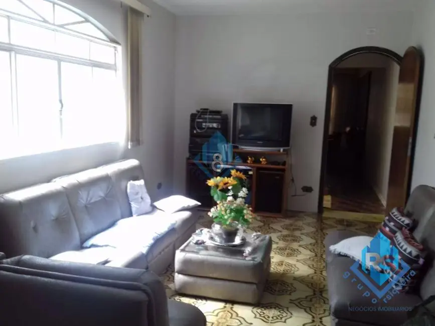 Sobrado com 3 quartos à venda, 175m2 em Sao Bernardo Do Campo - SP - imagem 5 Foto 5 de Sobrado com 3 quartos à venda, 175m2 em Sao Bernardo Do Campo - SP