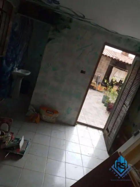 Foto 4 de Casa com 6 quartos à venda e para alugar, 210m2 em Canhema, Diadema - SP