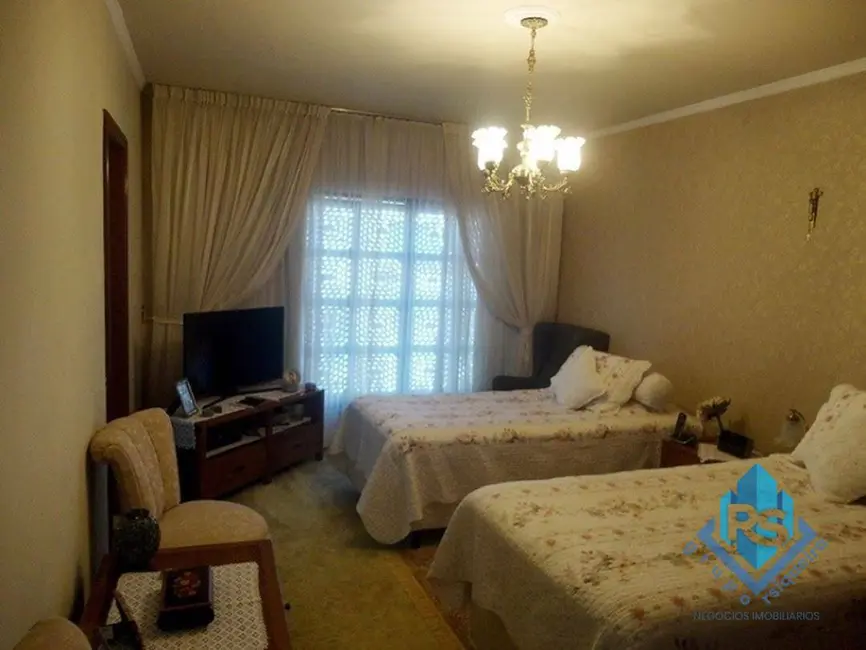 Foto 9 de Sobrado com 3 quartos à venda e para alugar, 250m2 em Sao Bernardo Do Campo - SP