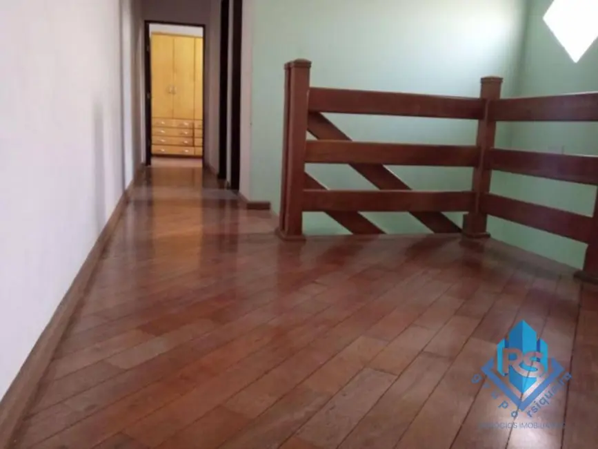 Foto 9 de Sobrado com 3 quartos à venda, 350m2 em Taboão, Diadema - SP