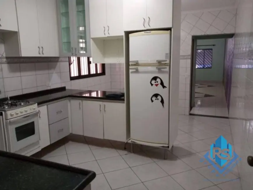 Foto 6 de Sobrado com 3 quartos à venda, 350m2 em Taboão, Diadema - SP