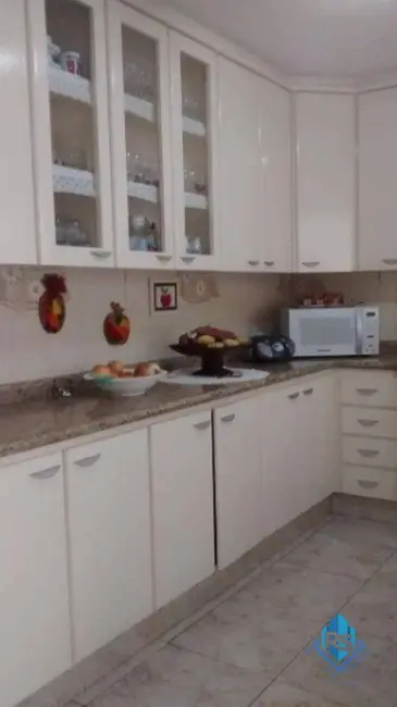 Sobrado com 5 quartos à venda, 432m2 em Nova Petrópolis, Sao Bernardo Do Campo - SP - imagem 9 Foto 9 de Sobrado com 5 quartos à venda, 432m2 em Nova Petrópolis, Sao Bernardo Do Campo - SP