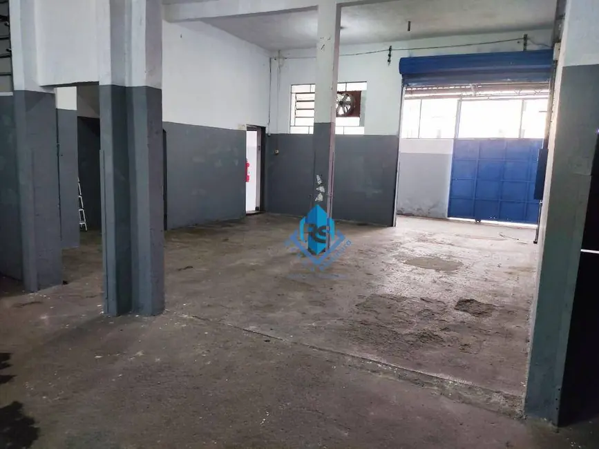 Foto 2 de Armazém / Galpão à venda, 350m2 em Serraria, Diadema - SP