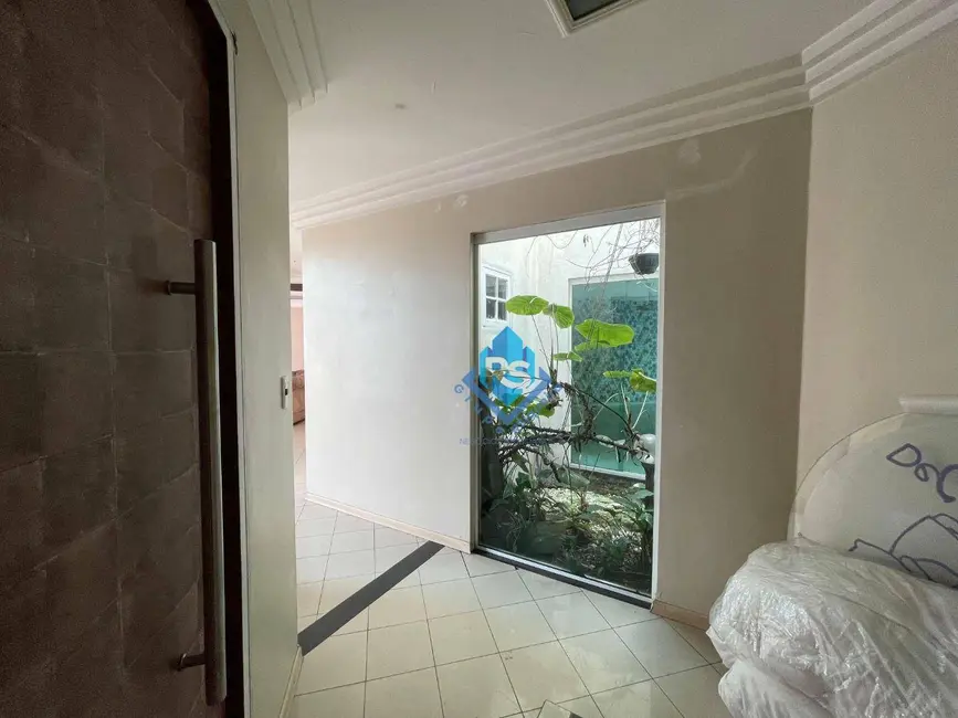 Sobrado com 5 quartos à venda, 540m2 em Sao Bernardo Do Campo - SP - imagem 7 Foto 7 de Sobrado com 5 quartos à venda, 540m2 em Sao Bernardo Do Campo - SP