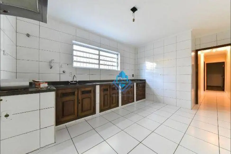 Sobrado com 5 quartos à venda e para alugar, 150m2 em Paulicéia, Sao Bernardo Do Campo - SP - imagem 3 Foto 3 de Sobrado com 5 quartos à venda e para alugar, 150m2 em Paulicéia, Sao Bernardo Do Campo - SP