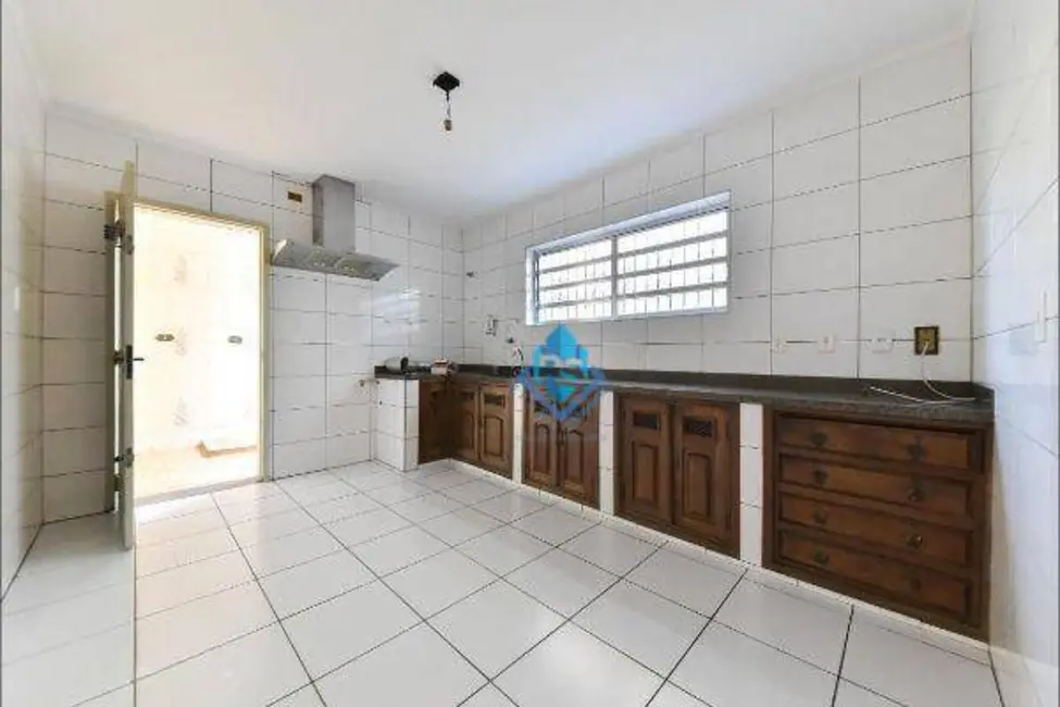 Sobrado com 5 quartos à venda e para alugar, 150m2 em Paulicéia, Sao Bernardo Do Campo - SP - imagem 6 Foto 6 de Sobrado com 5 quartos à venda e para alugar, 150m2 em Paulicéia, Sao Bernardo Do Campo - SP