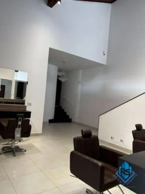 Foto 3 de Sobrado com 5 quartos à venda e para alugar, 300m2 em Sao Bernardo Do Campo - SP