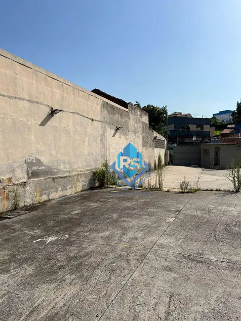 Foto 6 de Terreno / Lote à venda e para alugar, 750m2 em Vila Príncipe de Gales, Santo Andre - SP