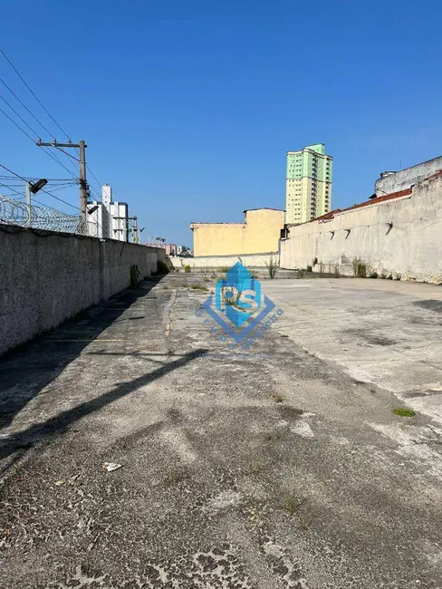 Foto 2 de Terreno / Lote à venda e para alugar, 750m2 em Vila Príncipe de Gales, Santo Andre - SP