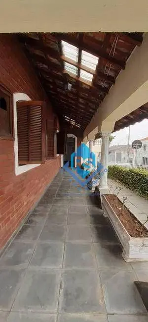 Foto 4 de Casa com 4 quartos à venda e para alugar, 230m2 em Santa Paula, Sao Caetano Do Sul - SP