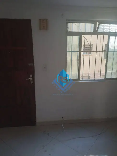 Apartamento com 2 quartos à venda, 49m2 em Jardim Santo André, Santo Andre - SP - imagem 3 Foto 3 de Apartamento com 2 quartos à venda, 49m2 em Jardim Santo André, Santo Andre - SP