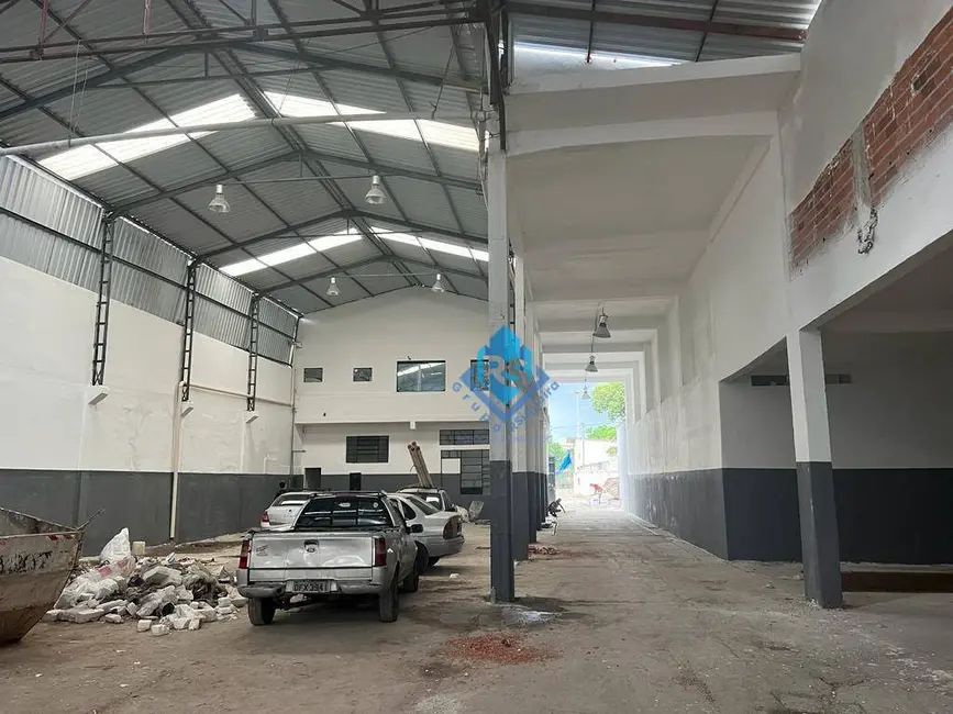 Foto 1 de Armazém / Galpão para alugar, 1700m2 em Campestre, Santo Andre - SP
