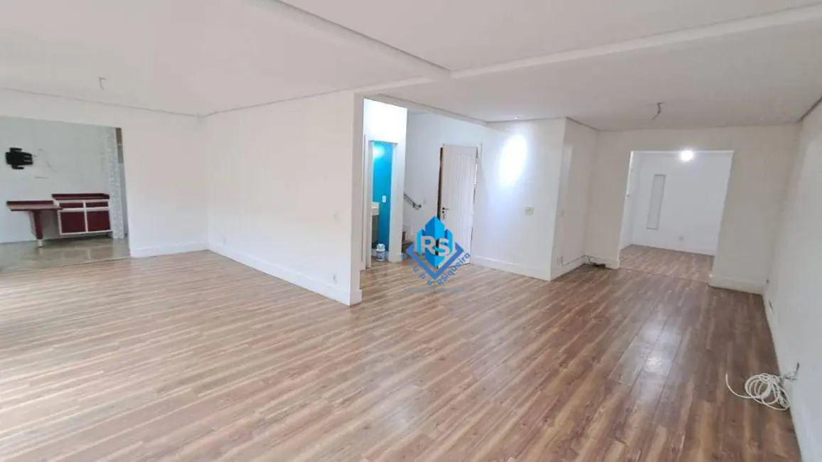 Foto 2 de Sobrado com 3 quartos à venda e para alugar, 240m2 em Sao Bernardo Do Campo - SP