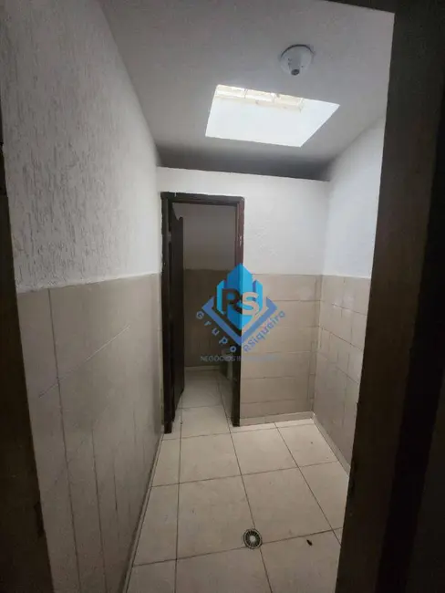 Foto 9 de Sala Comercial para alugar, 350m2 em Parque das Américas, Maua - SP