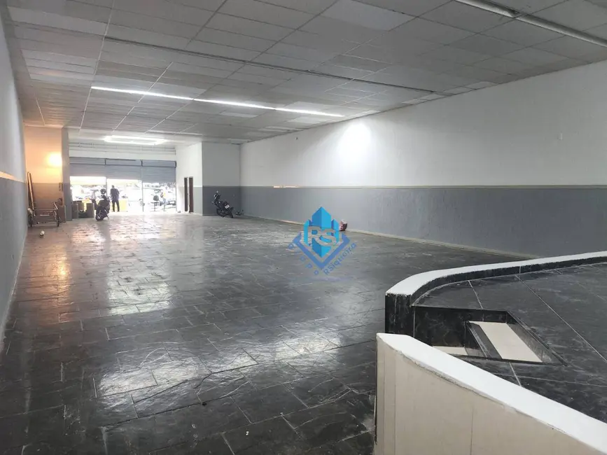 Foto 2 de Sala Comercial à venda e para alugar, 350m2 em Parque das Américas, Maua - SP