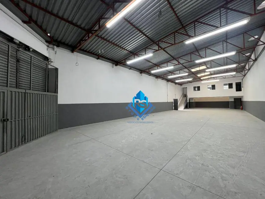 Foto 1 de Armazém / Galpão para alugar, 350m2 em Jardim Ocara, Santo Andre - SP