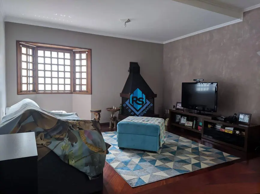 Sobrado com 4 quartos à venda, 250m2 em Nova Petrópolis, Sao Bernardo Do Campo - SP - imagem 6 Foto 6 de Sobrado com 4 quartos à venda, 250m2 em Nova Petrópolis, Sao Bernardo Do Campo - SP