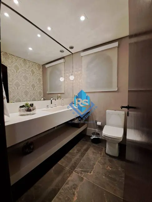 Foto 8 de Sobrado com 3 quartos à venda, 300m2 em Vila Alto de Santo André, Santo Andre - SP