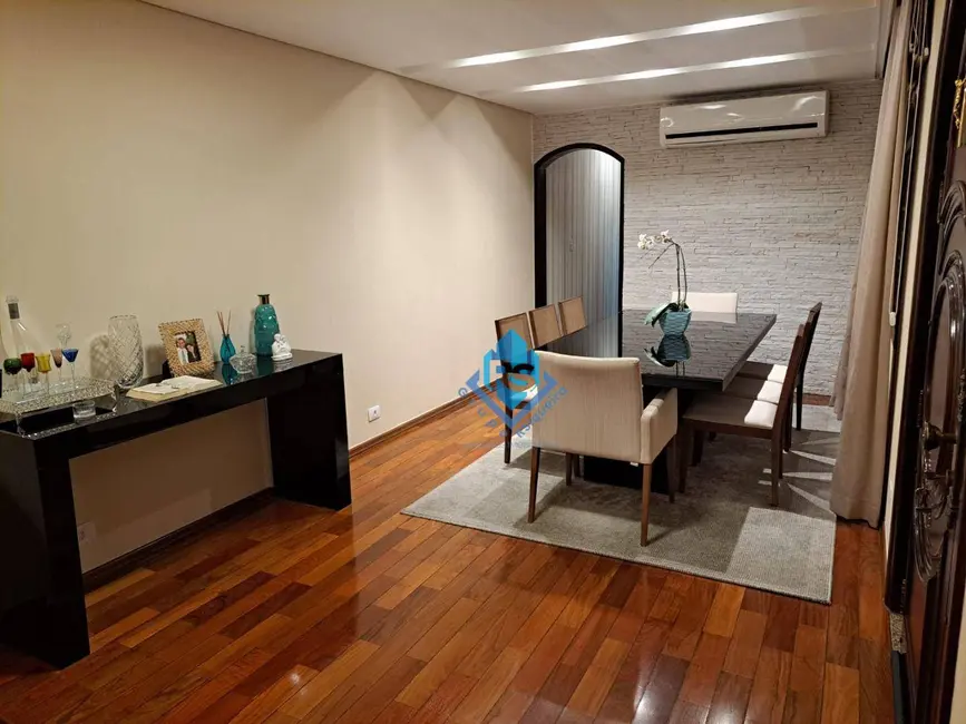 Foto 3 de Sobrado com 3 quartos à venda, 300m2 em Vila Alto de Santo André, Santo Andre - SP