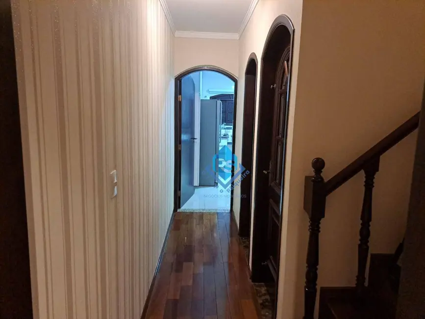 Foto 6 de Sobrado com 3 quartos à venda, 300m2 em Vila Alto de Santo André, Santo Andre - SP