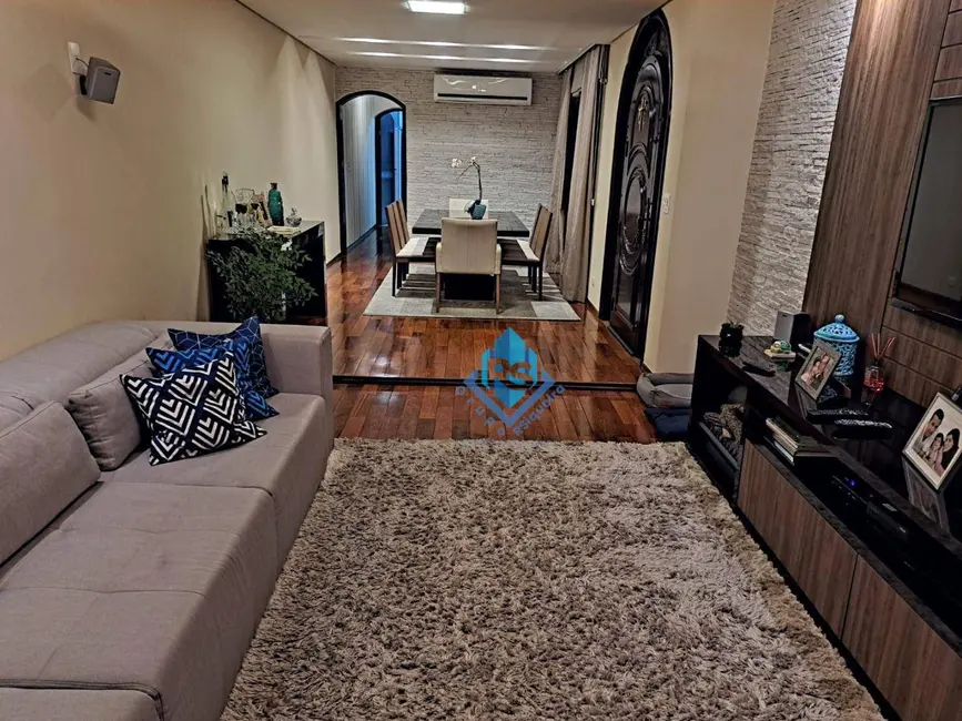 Foto 2 de Sobrado com 3 quartos à venda, 300m2 em Vila Alto de Santo André, Santo Andre - SP