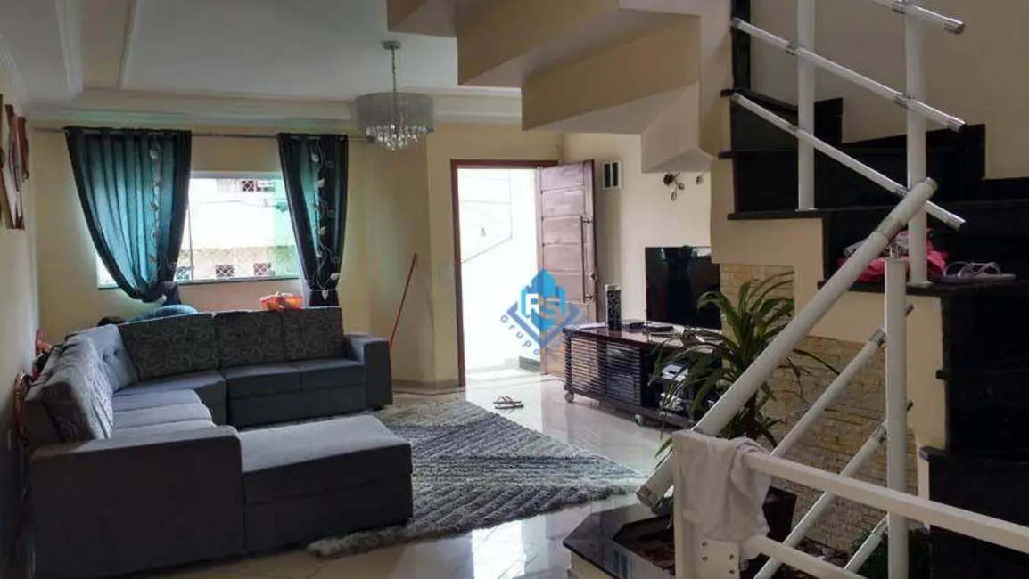 Foto 2 de Sobrado com 4 quartos à venda, 243m2 em Parque Jaçatuba, Santo Andre - SP