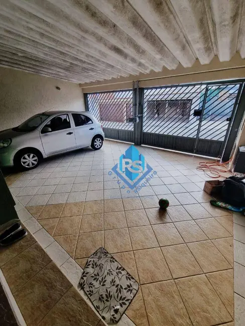 Casa com 3 quartos à venda, 184m2 em Sao Bernardo Do Campo - SP - imagem 2 Foto 2 de Casa com 3 quartos à venda, 184m2 em Sao Bernardo Do Campo - SP