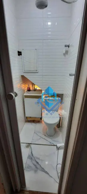 Foto 8 de Sobrado com 6 quartos à venda, 350m2 em Taboão, Diadema - SP