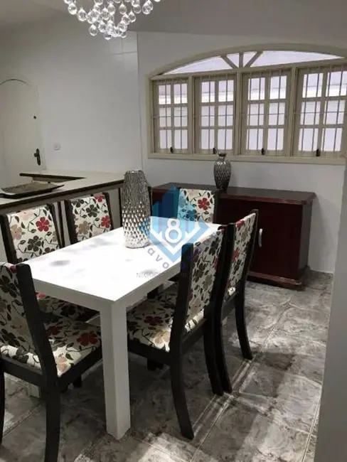 Foto 7 de Sobrado com 3 quartos à venda, 199m2 em Jardim Mauá, Maua - SP