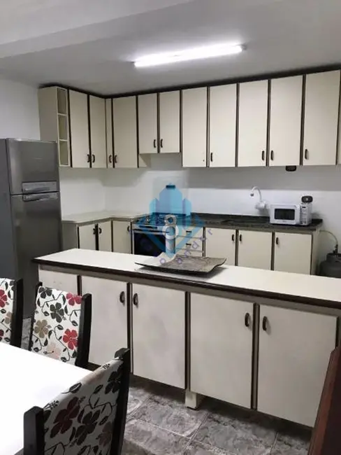 Foto 8 de Sobrado com 3 quartos à venda, 199m2 em Jardim Mauá, Maua - SP