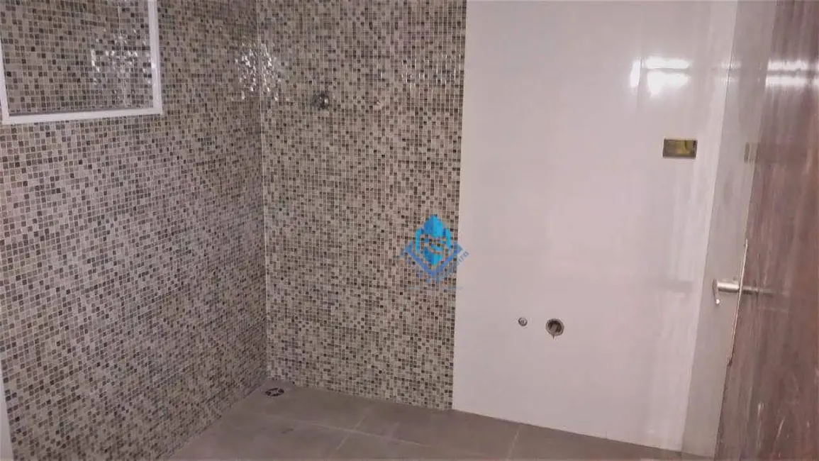 Foto 2 de Sobrado com 2 quartos à venda, 56m2 em Santo Andre - SP