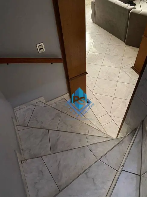 Foto 9 de Sobrado com 3 quartos à venda, 284m2 em Santo Andre - SP