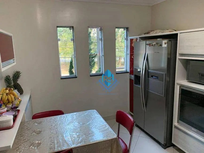 Foto 5 de Sobrado com 3 quartos à venda, 250m2 em Dos Casa, Sao Bernardo Do Campo - SP