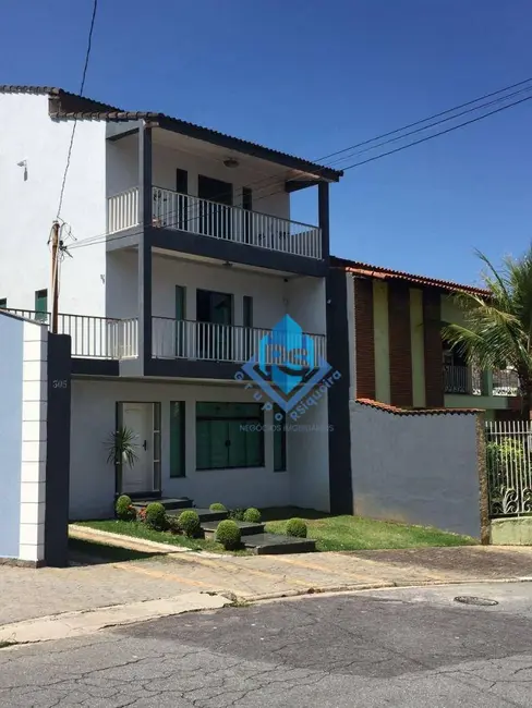 Foto 1 de Sobrado com 4 quartos à venda, 315m2 em Dos Casa, Sao Bernardo Do Campo - SP