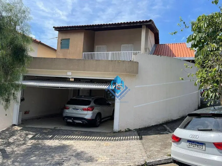 Foto 1 de Sobrado com 4 quartos à venda, 160m2 em Sao Bernardo Do Campo - SP