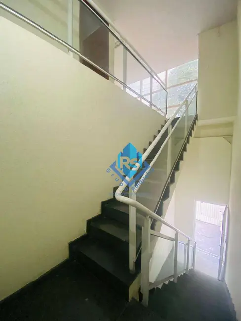 Foto 8 de Armazém / Galpão à venda, 600m2 em Vila Sacadura Cabral, Santo Andre - SP