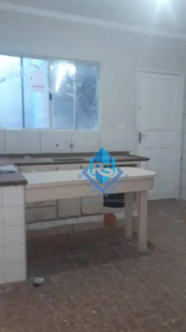 Casa com 2 quartos à venda, 125m2 em Sao Bernardo Do Campo - SP - imagem 3 Foto 3 de Casa com 2 quartos à venda, 125m2 em Sao Bernardo Do Campo - SP