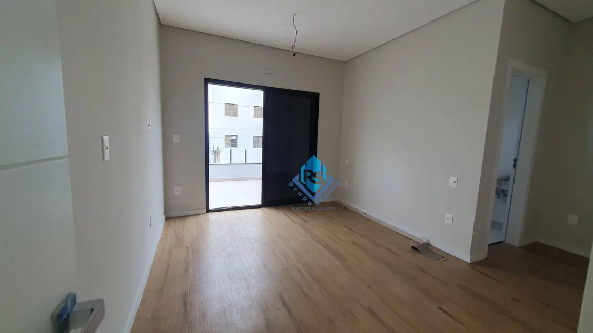 Foto 9 de Sobrado com 3 quartos à venda, 216m2 em Cerâmica, Sao Caetano Do Sul - SP