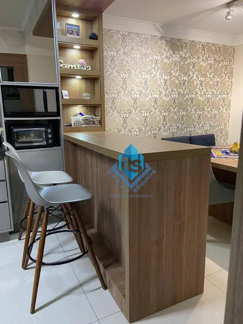 Sobrado com 3 quartos à venda, 160m2 em Sao Bernardo Do Campo - SP - imagem 4 Foto 4 de Sobrado com 3 quartos à venda, 160m2 em Sao Bernardo Do Campo - SP