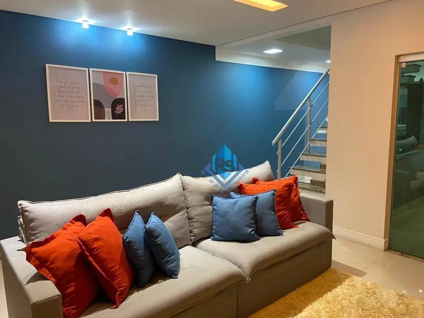 Sobrado com 3 quartos à venda, 160m2 em Sao Bernardo Do Campo - SP - imagem 9 Foto 9 de Sobrado com 3 quartos à venda, 160m2 em Sao Bernardo Do Campo - SP