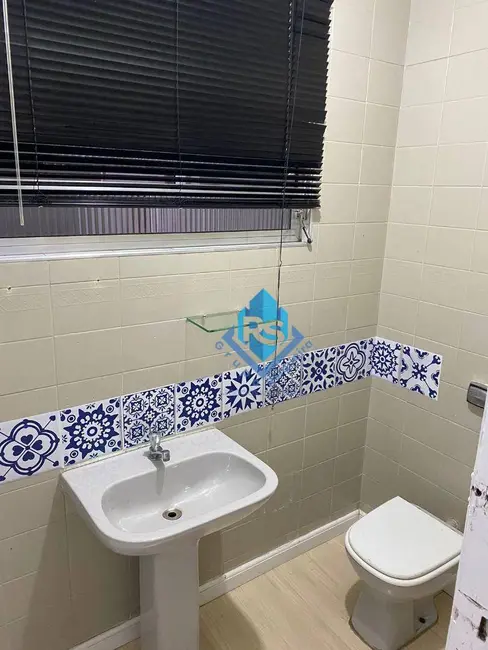 Sobrado com 3 quartos para alugar, 200m2 em Jardim do Mar, Sao Bernardo Do Campo - SP - imagem 2 Foto 2 de Sobrado com 3 quartos para alugar, 200m2 em Jardim do Mar, Sao Bernardo Do Campo - SP