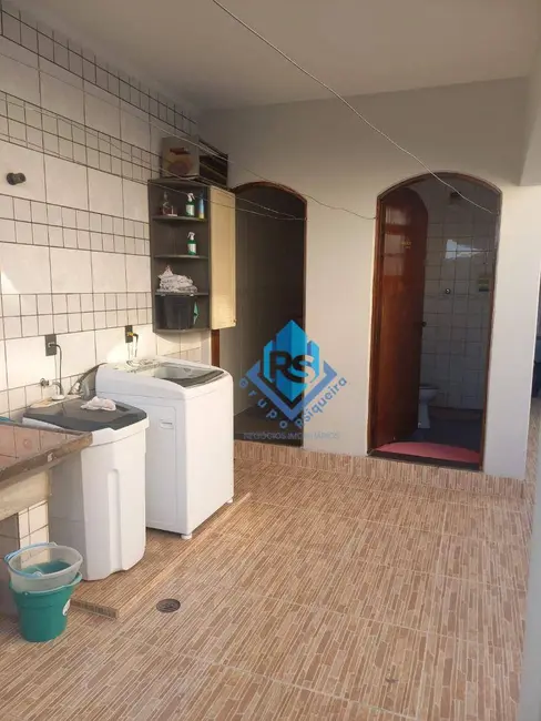 Casa com 3 quartos à venda, 326m2 em Jardim Utinga, Santo Andre - SP - imagem 7 Foto 7 de Casa com 3 quartos à venda, 326m2 em Jardim Utinga, Santo Andre - SP