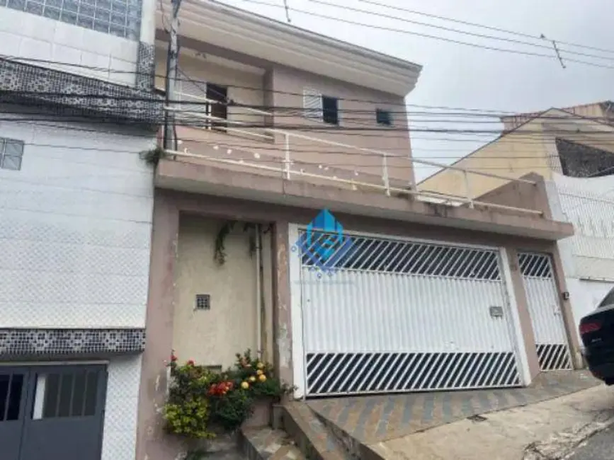 Foto 1 de Sobrado com 3 quartos à venda, 180m2 em Vila Bastos, Santo Andre - SP