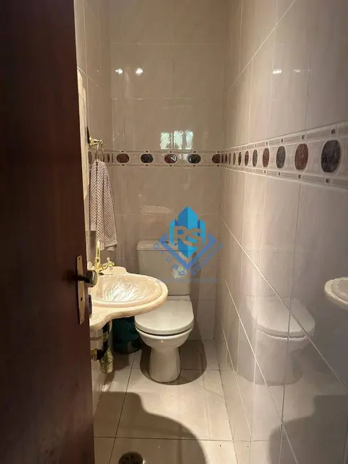 Foto 5 de Sobrado com 4 quartos à venda e para alugar, 160m2 em Jardim Maria Adelaide, Sao Bernardo Do Campo - SP