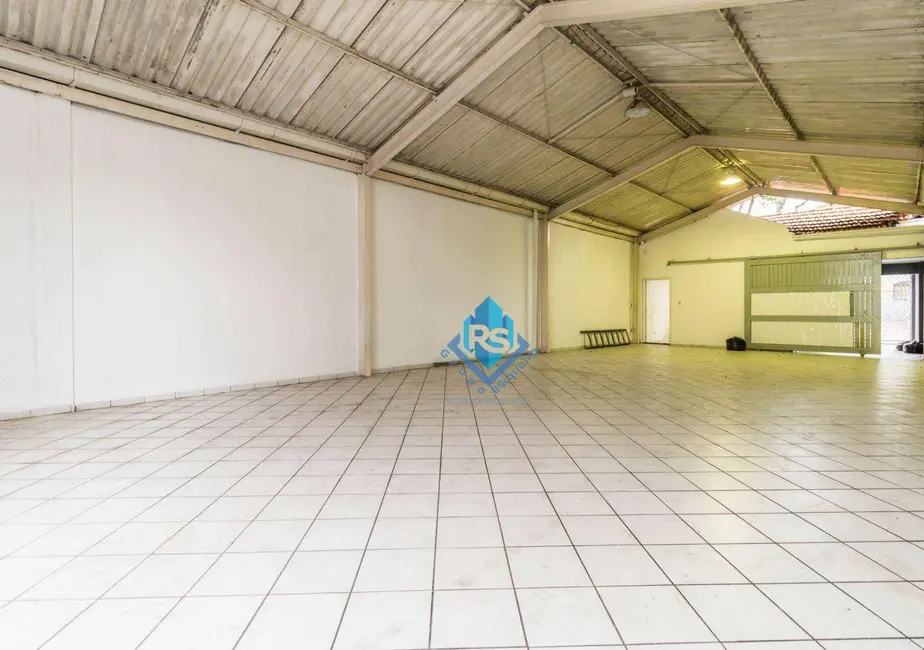 Foto 2 de Armazém / Galpão para alugar, 300m2 em Vila Brasílio Machado, São Paulo - SP