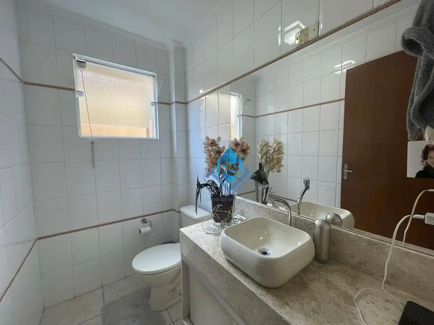 Foto 9 de Sobrado com 3 quartos à venda, 125m2 em Jardim Las Vegas, Santo Andre - SP