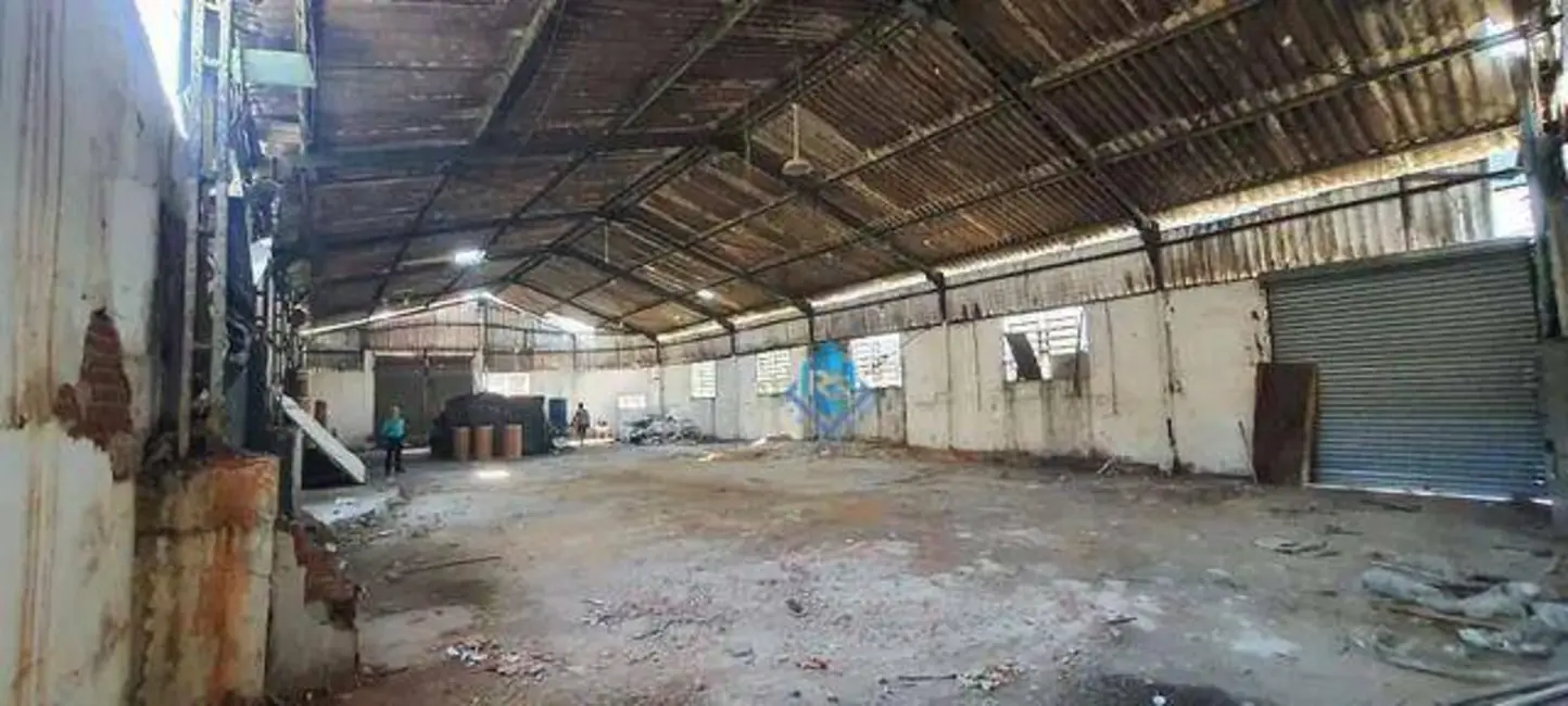 Armazém / Galpão para alugar, 420m2 em Taboão, Diadema - SP - imagem 5 Foto 5 de Armazém / Galpão para alugar, 420m2 em Taboão, Diadema - SP