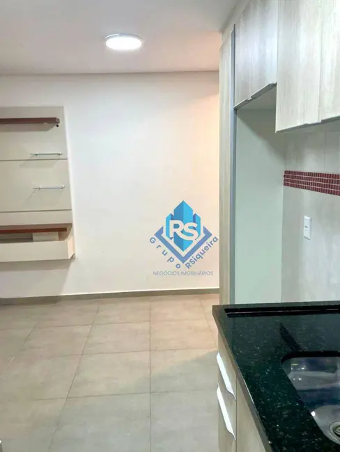 Apartamento com 2 quartos à venda e para alugar, 44m2 em Vila Pires, Santo Andre - SP - imagem 6 Foto 6 de Apartamento com 2 quartos à venda e para alugar, 44m2 em Vila Pires, Santo Andre - SP