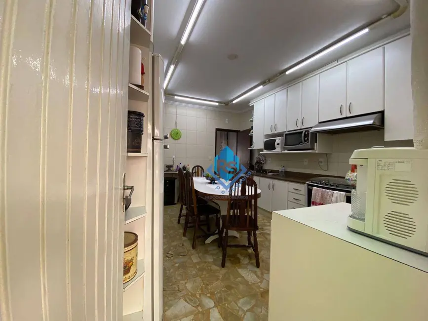 Foto 3 de Sobrado com 3 quartos à venda, 150m2 em Sao Bernardo Do Campo - SP